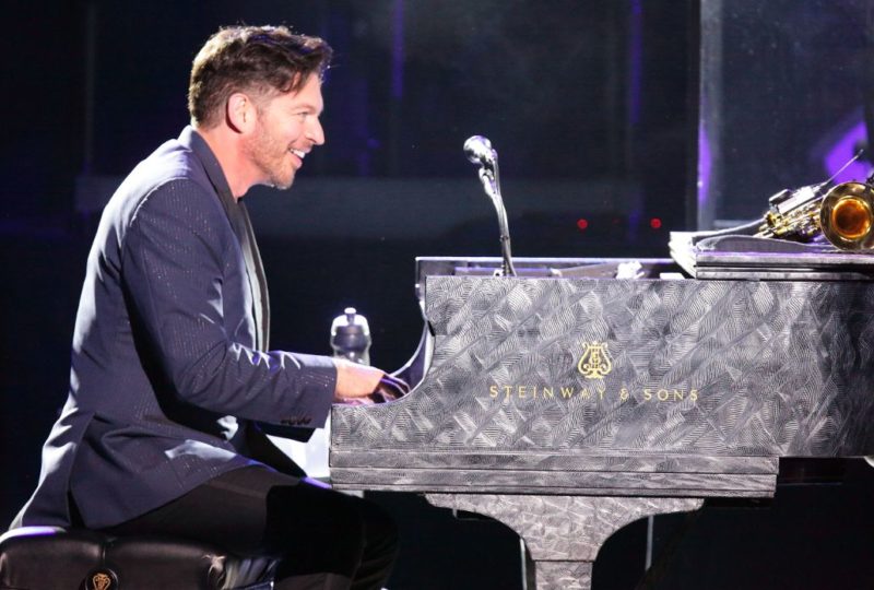 Harry Connick, Jr. performing at Tanglewood June 23, 2018; Hilary Scott photo.